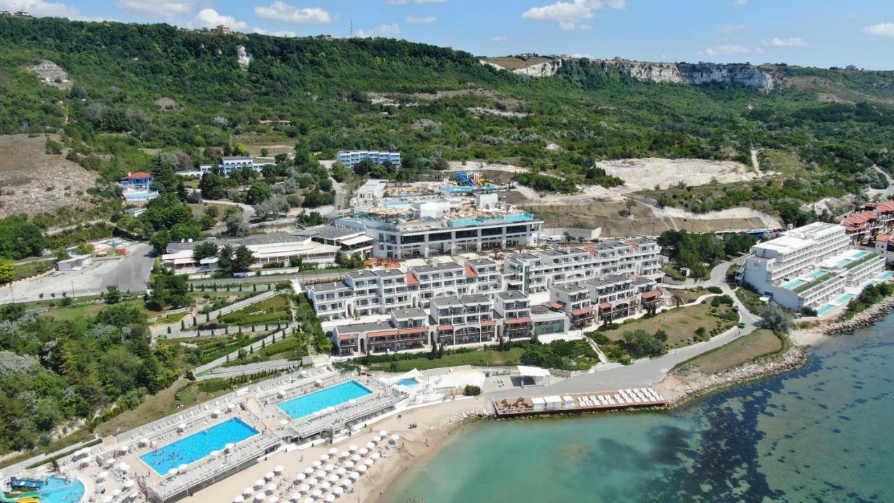 White Lagoon Resort Kavarna Exterior photo