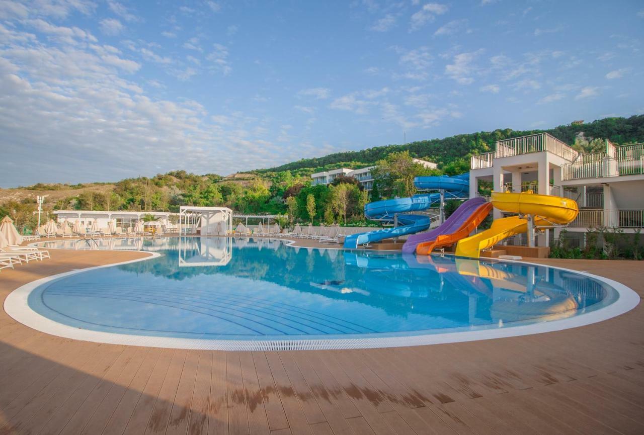 White Lagoon Resort Kavarna Exterior photo